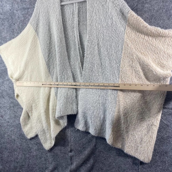 Anthropologie Poncho Cardigan One Size Colorblock Fuzzy Knit Open Layering Shawl - Picture 5 of 8